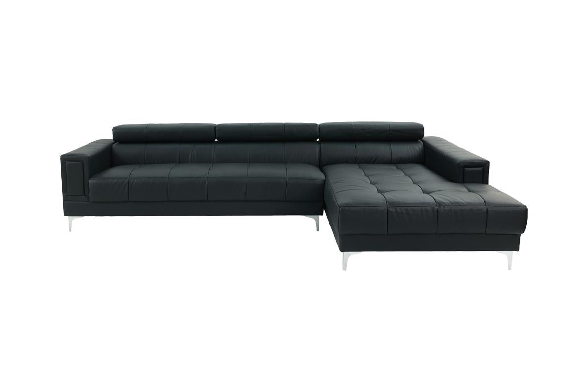 SECTIONAL FAUX LEATHER WHITE. (OTTOMAN SOLD SEPARATELY) F7363